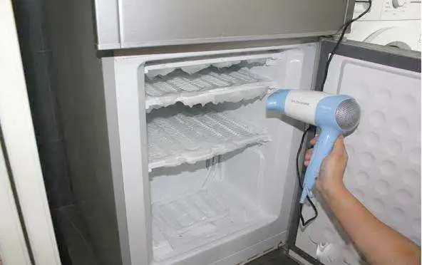 برفک زدایی یخچال