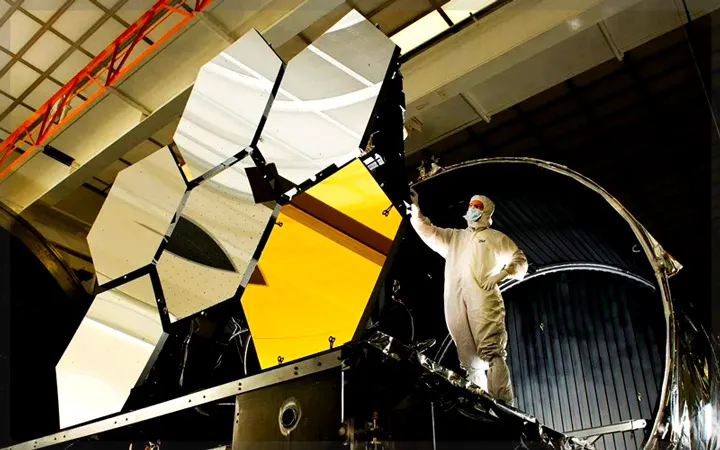 تلسکوپ جیمز وب چیست؟