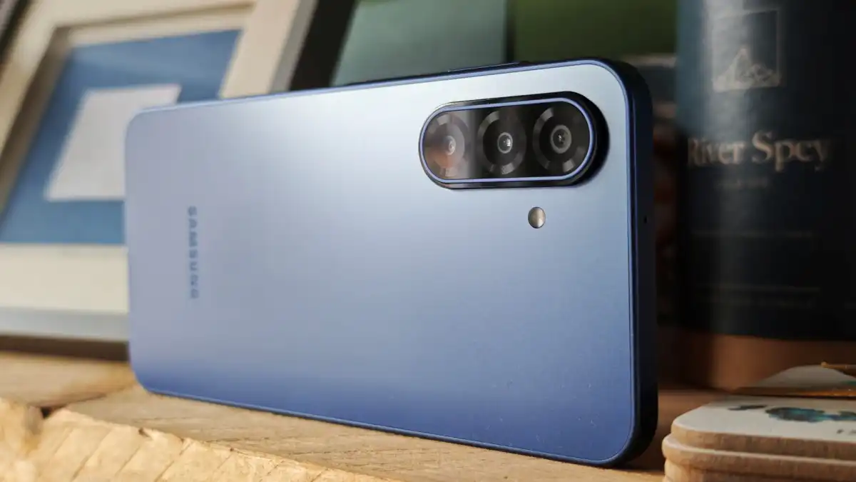 سامسونگ آ ۱۷ فایو جی - samasung a17 5G